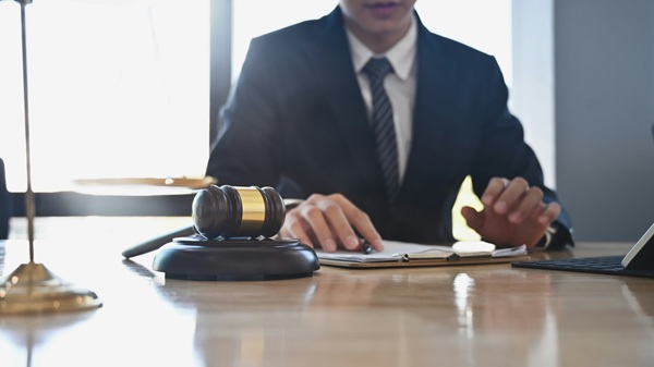 【弁護士解説】第三者委員会による調査とは？全体の流れを分かりやすく解説